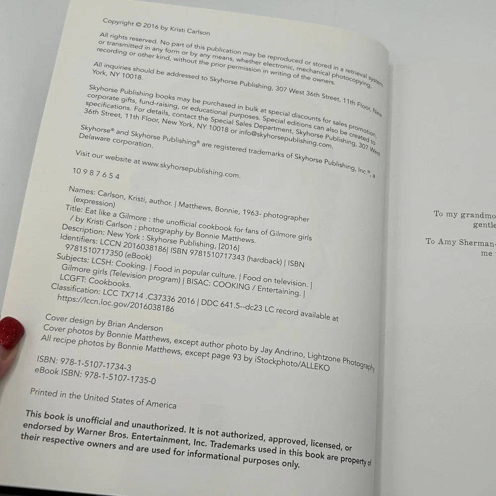 Eat Like a Gilmore Unofficial Cookbook for Fans of Gilmore Girls‎ Hardcover 2016